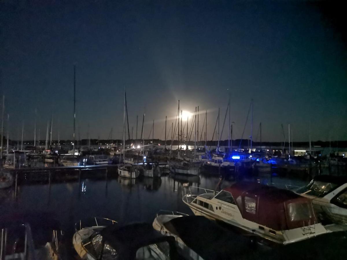 Ostsee Hausboot Schleswig Ostseeblick 1 Екстериор снимка